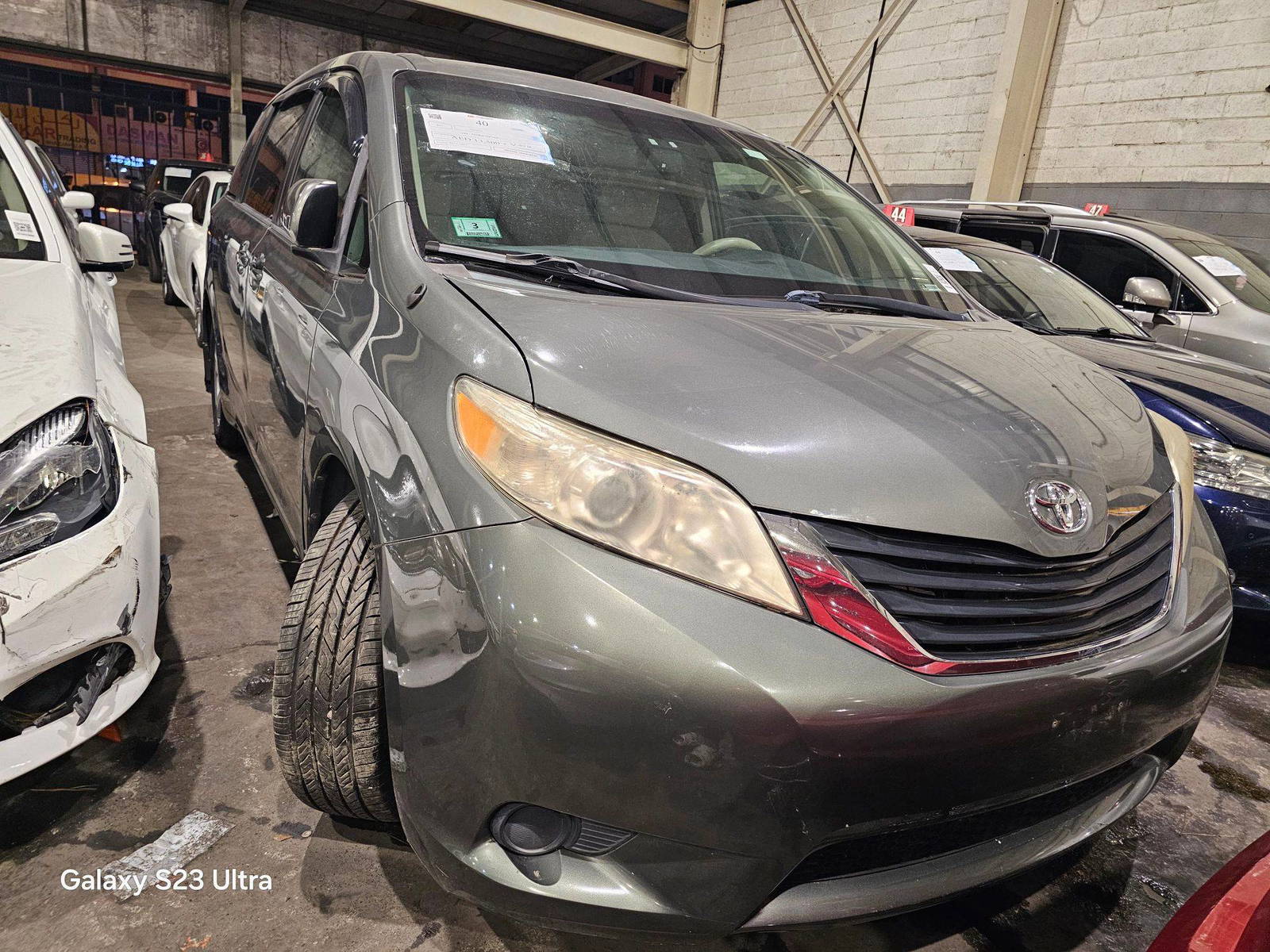 2013 TOYOTA SIENNA — 194548 Miles — Lot DS370753 — Main - Marhaba Auctions Used Cars - Image 6