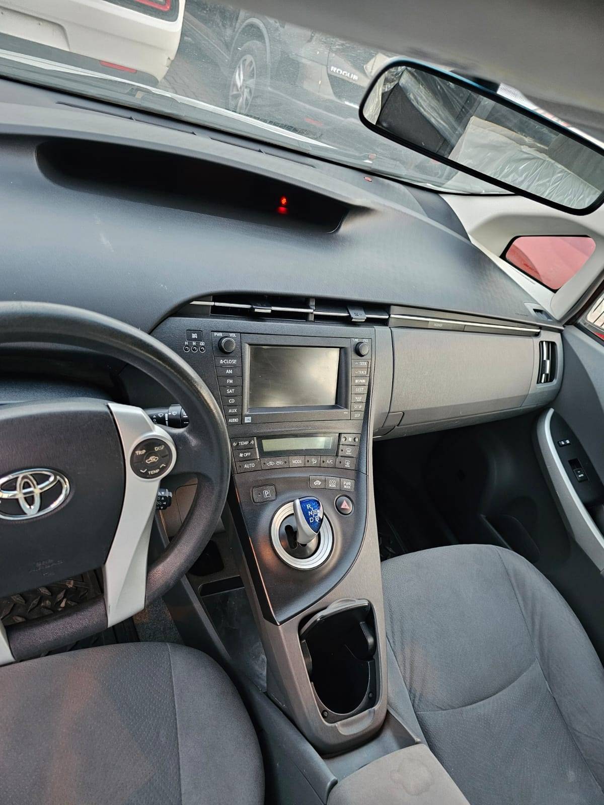 TOYOTA PRIUS 2010 - Marhaba Auction Used Cars - Image 13