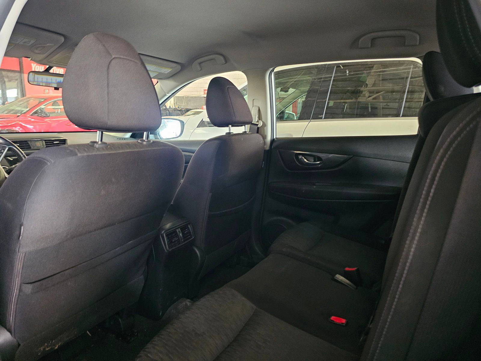 NISSAN ROGUE 2018 - Marhaba Auction Used Cars - Image 7