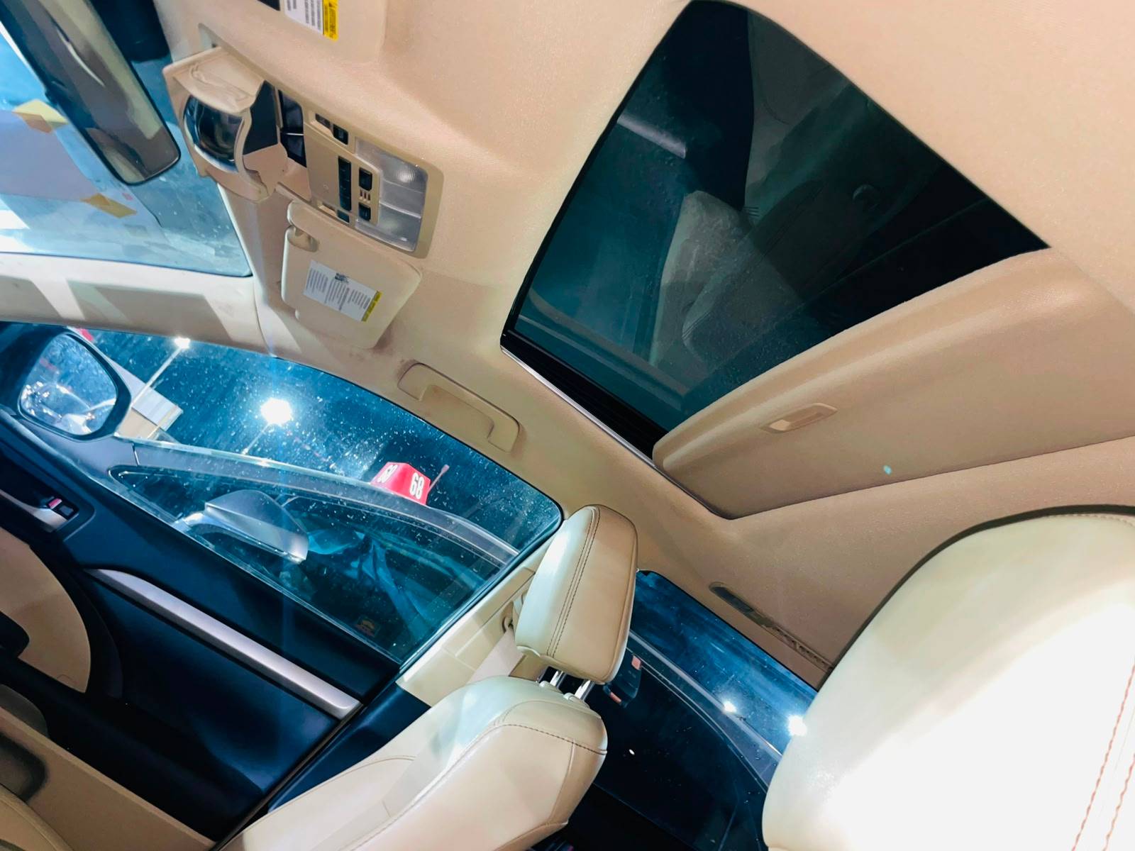 2019 TOYOTA HIGHLANDER — 100146 Miles — Lot 94389245 — Al Sajaa - Marhaba Auctions Used Cars - Image 9