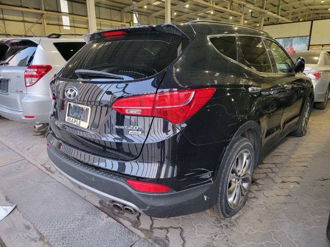 2016 HYUNDAI SANTA FE — 139335 KM — Lot AXGG331034 — Main - Marhaba Auctions Used Cars - Image 3