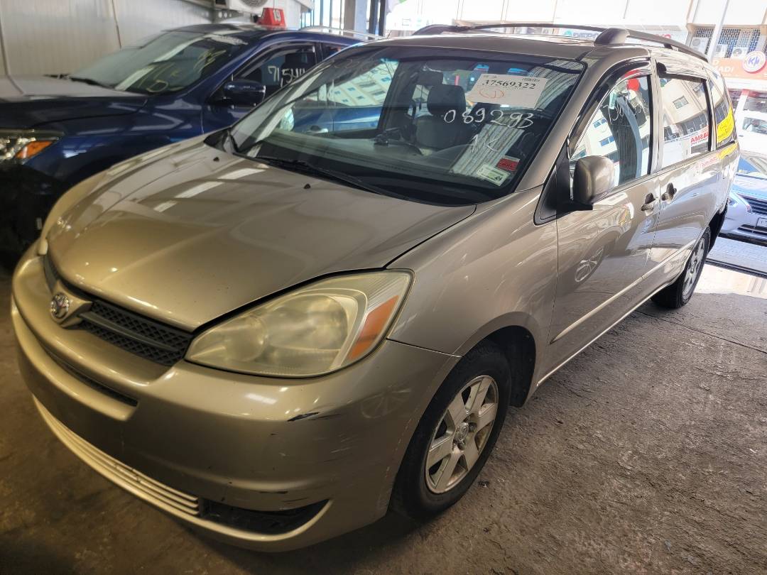 2004 TOYOTA SIENNA — 198527 Miles — Lot 37569322 - Marhaba Auctions Used Cars - Image 7