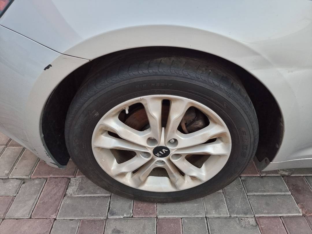 2011 KIA OPTIMA — 181141 Miles — Lot 125487 — Ind. 12 - Marhaba Auctions Used Cars - Image 11