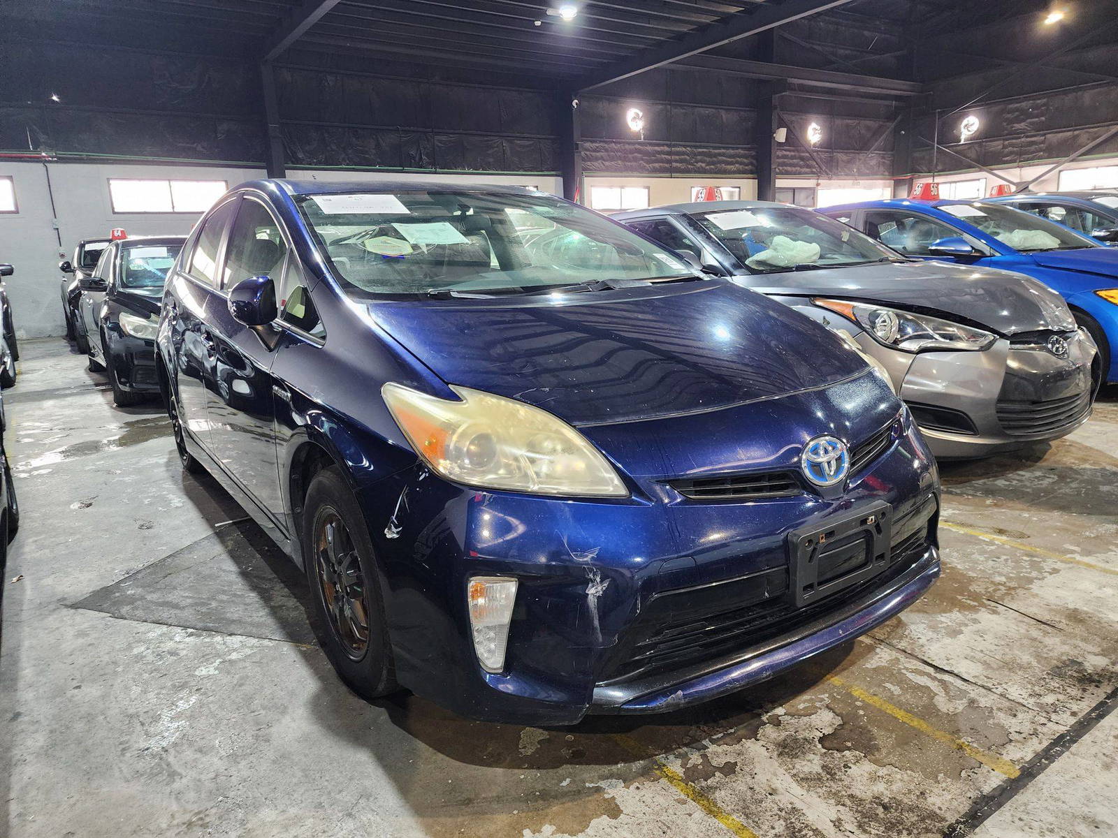 2012 TOYOTA PRIUS — 272652 Miles — Lot 587355 — Main - Marhaba Auctions Used Cars - Image 6
