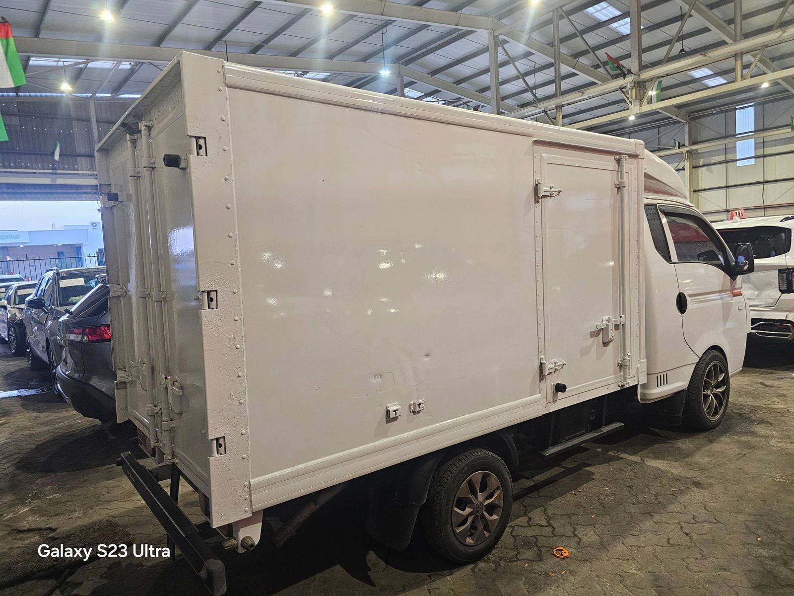 HYUNDAI PORTER 2 2016 - Marhaba Auction Used Cars - Image 3