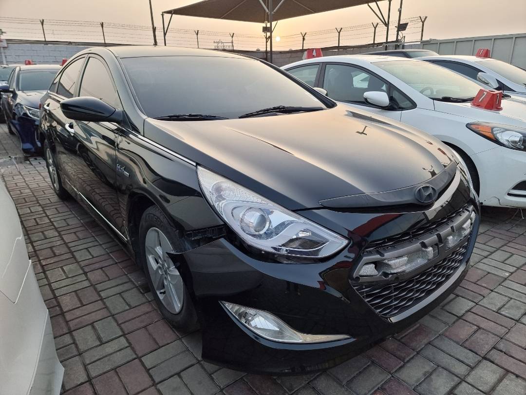 HYUNDAI SONATA 2012 - Marhaba Auction Used Cars - Image 3