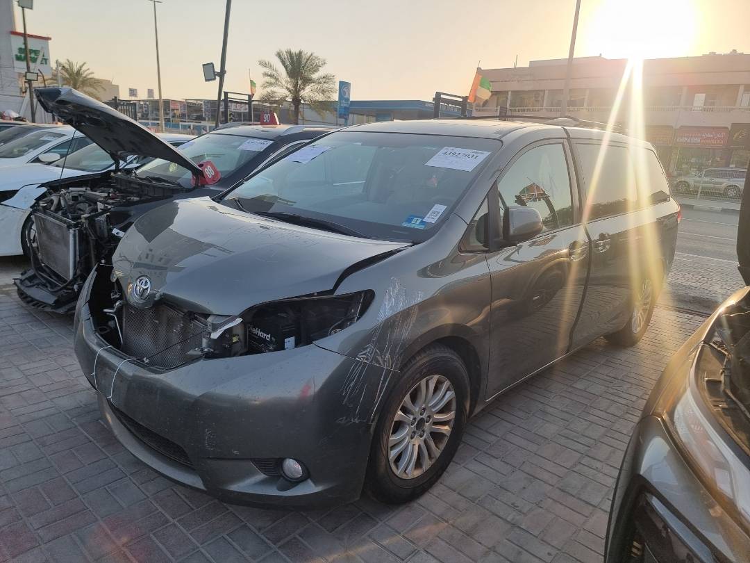 TOYOTA SIENNA 2012 - Marhaba Auction Used Cars - Image 11
