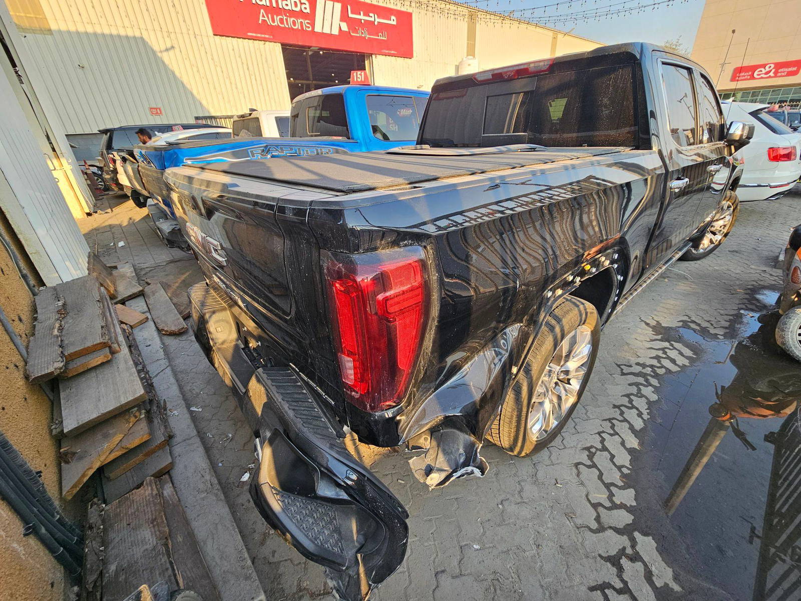 GMC SIERRA, 1500 DENALI 2023 - Marhaba Auction Used Cars - Image 6