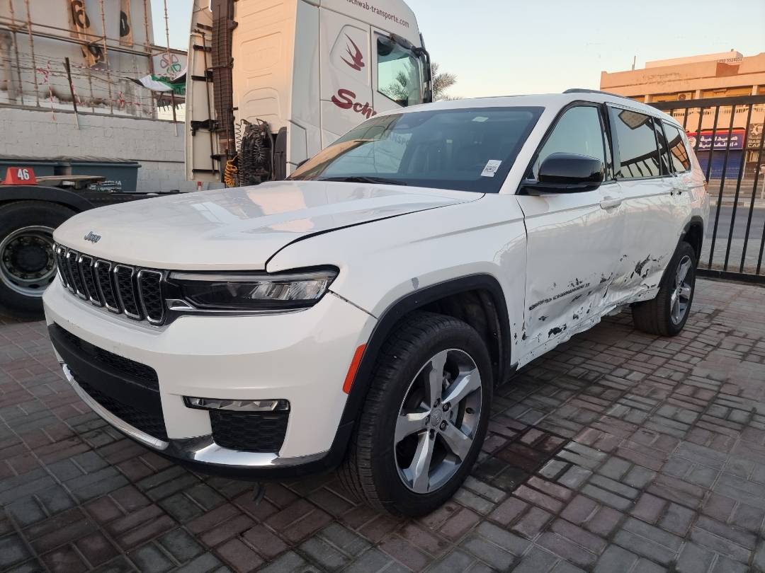 2021 JEEP Grand Cherokee — 32770 Miles — Lot M8115219 — Main - Marhaba Auctions Used Cars - Image 3