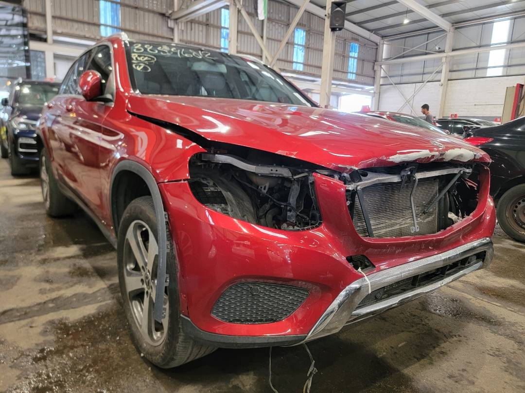 2019 MERCEDES BENZ GLC-300 — 100495 Miles — Lot 38596812 — Main - Marhaba Auctions Used Cars - Image 4