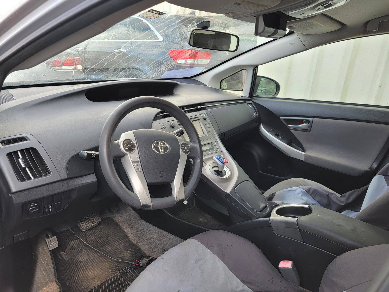 TOYOTA PRIUS 2013 - Marhaba Auction Used Cars - Image 8