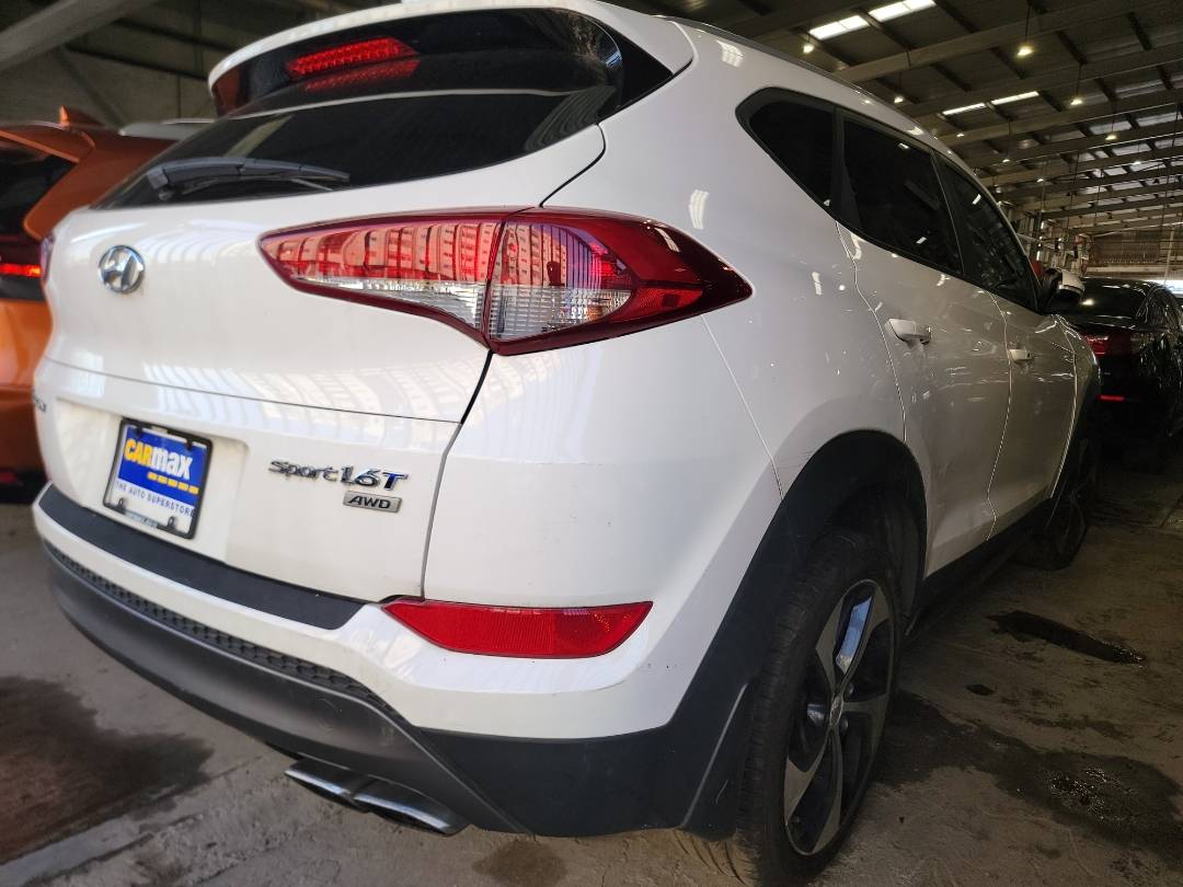 2016 HYUNDAI TUCSON — 123723 Miles — Lot U030885 - Marhaba Auctions Used Cars - Image 3