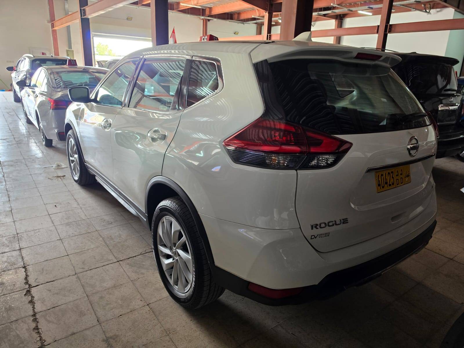 2018 NISSAN ROGUE — 97136 Miles — Lot V7JP571250 - Marhaba Auctions Used Cars - Image 8