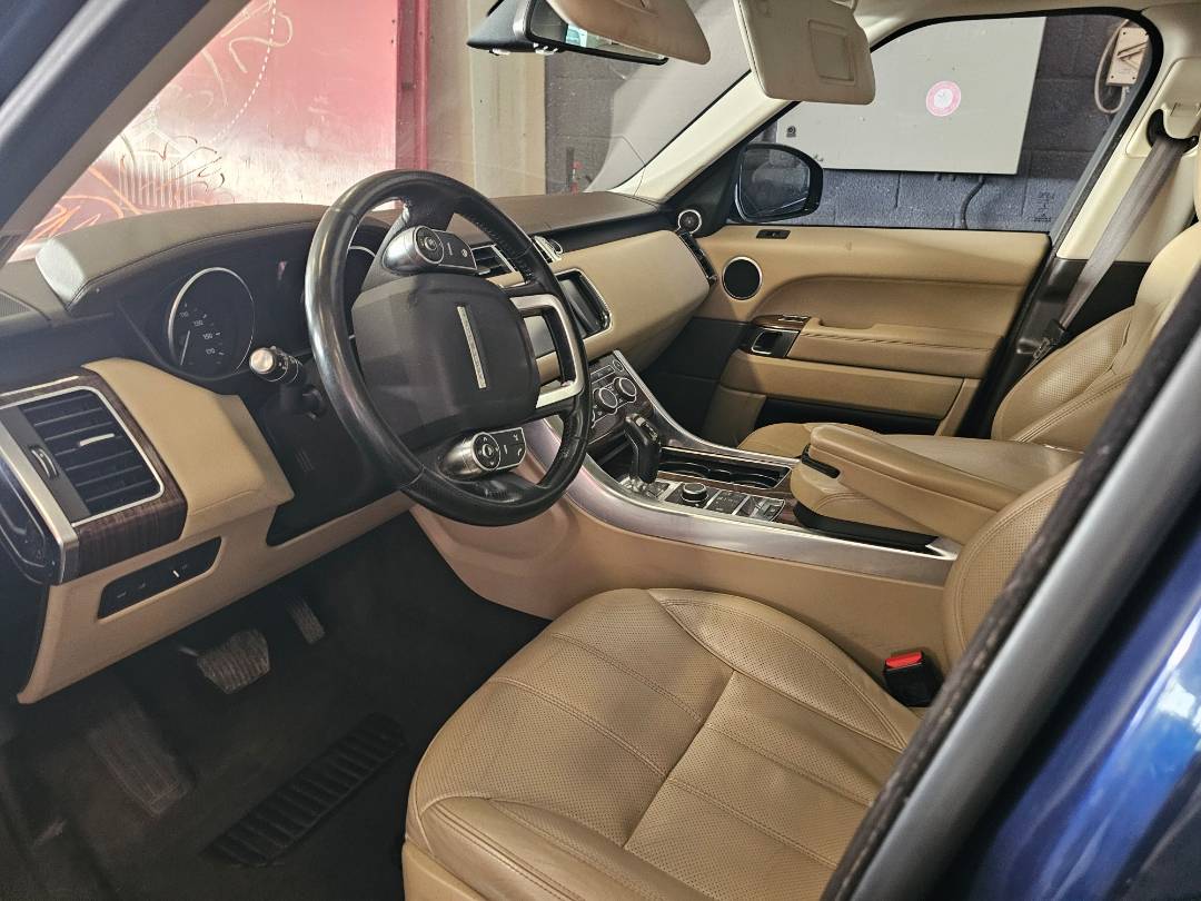 LAND ROVER RANGE ROVER SPORT HSE 2016 - Marhaba Auction Used Cars - Image 8