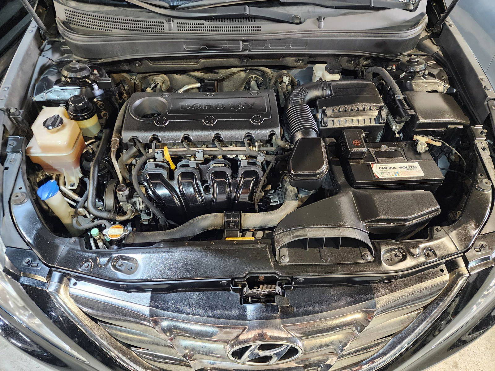 2010 HYUNDAI SONATA — 171309 KM — Lot 77082 — Souq - Marhaba Auctions Used Cars - Image 13