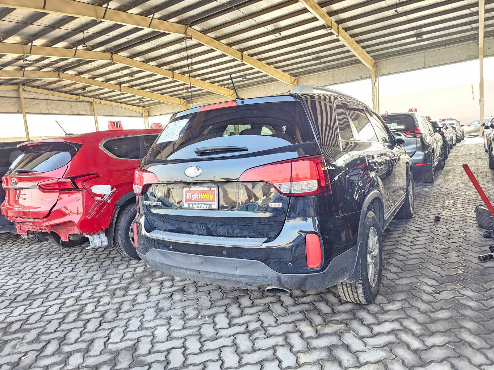 2015 KIA SORENTO — 123057 Miles — Lot 1393171 — Souq - Marhaba Auctions Used Cars - Image 3