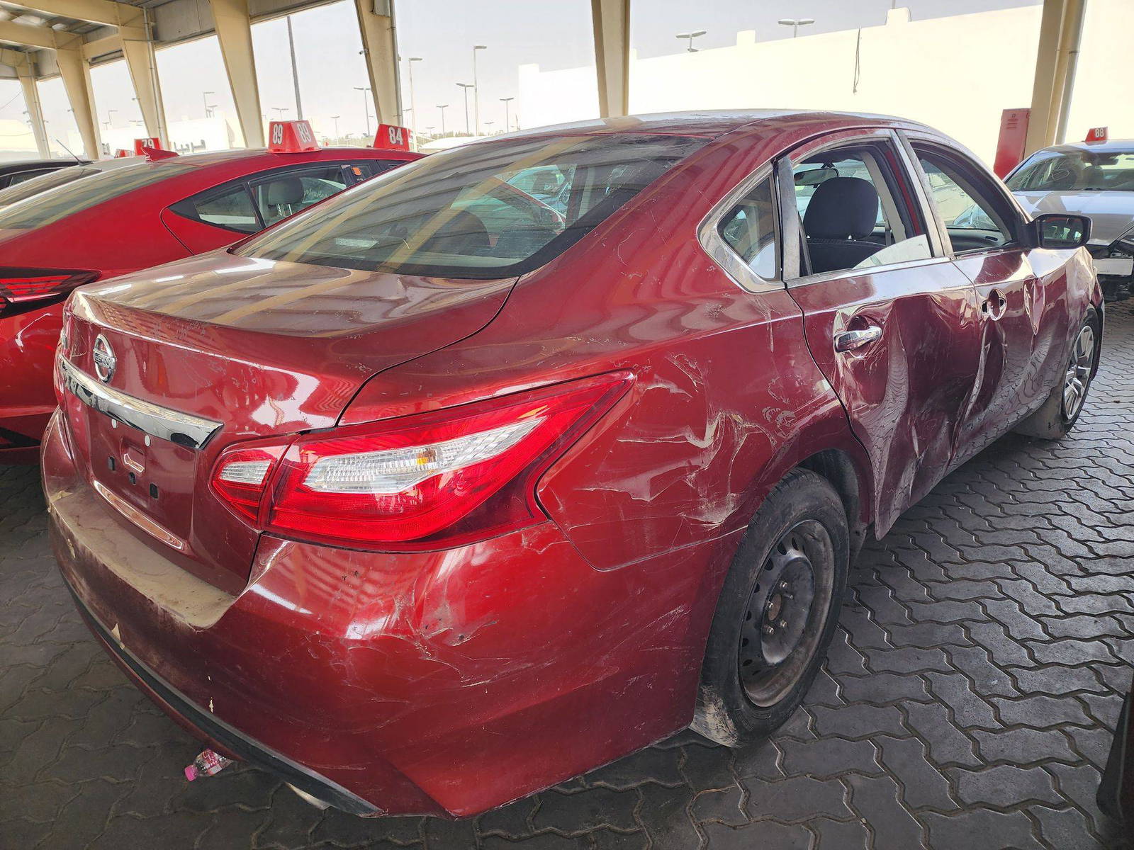 2016 NISSAN ALTIMA — 140907 Miles — Lot 38565269 - Marhaba Auctions Used Cars - Image 4