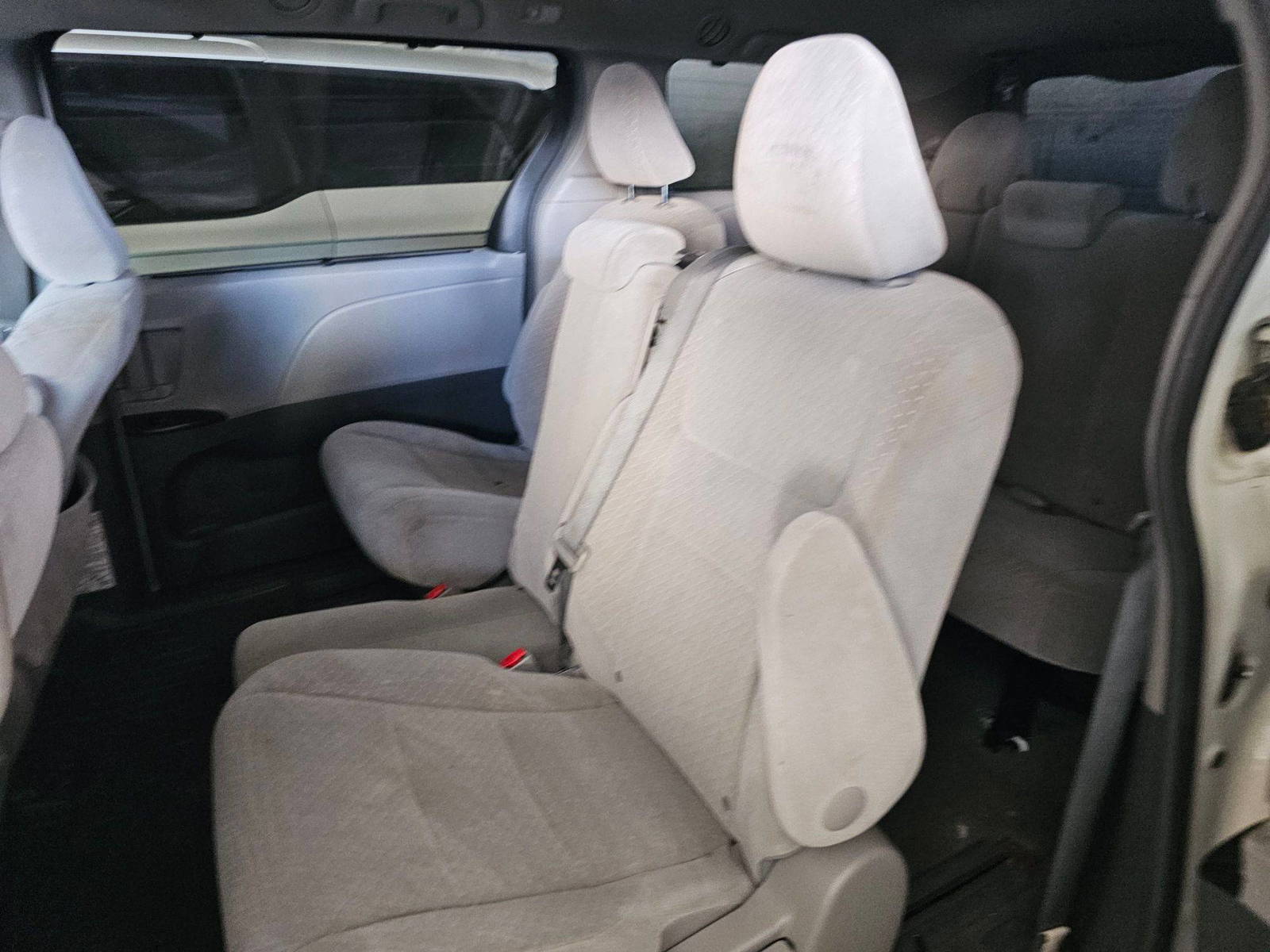 TOYOTA SIENNA 2016 - Marhaba Auction Used Cars - Image 8