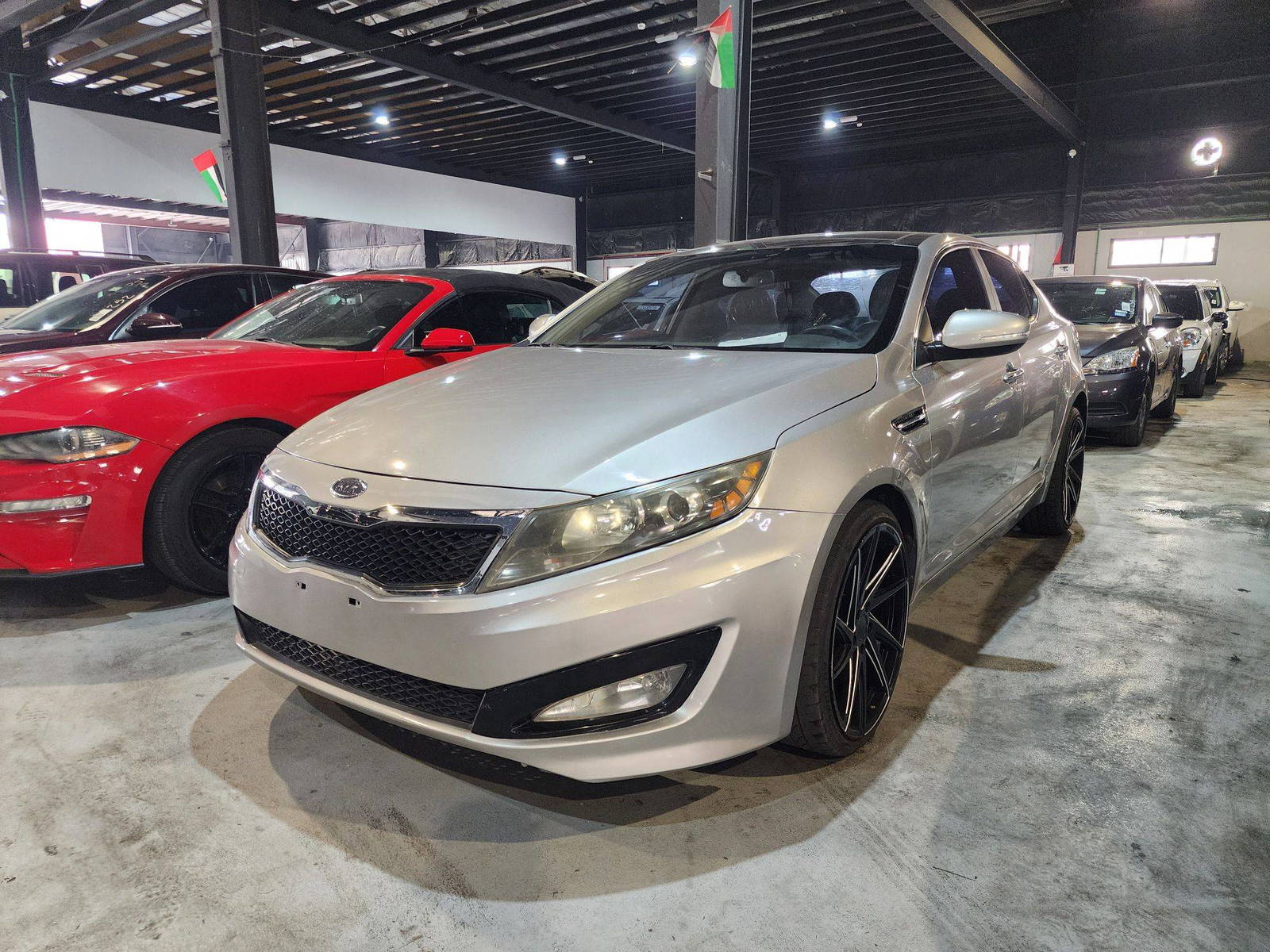 2012 KIA OPTIMA — 212312 Miles — Lot 049005 — Al Quoz - Marhaba Auctions Used Cars - Image 4