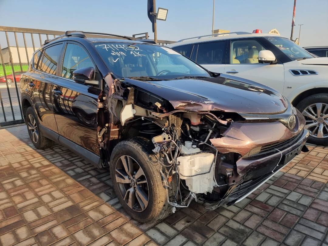 2018 TOYOTA RAV4 — 91142 Miles — Lot 124587 — Souq - Marhaba Auctions Used Cars - Image 3