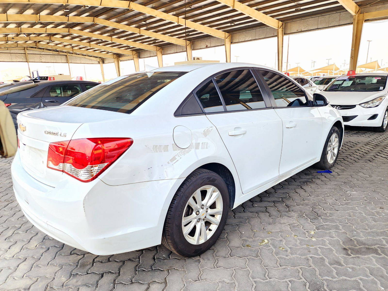 2014 CHEVROLET CRUIZE — 185356 KM — Lot 511915 — Main - Marhaba Auctions Used Cars - Image 4