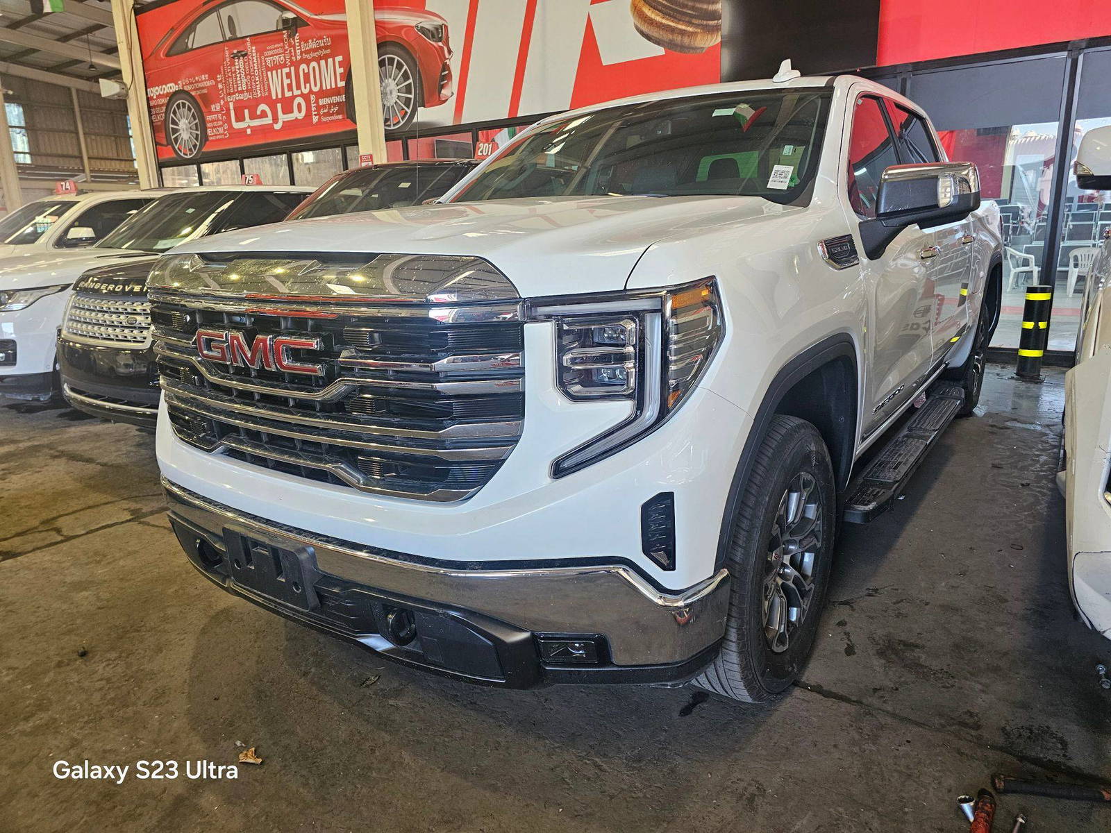 GMC SIERRA 2025 - Marhaba Auction Used Cars - Image 4