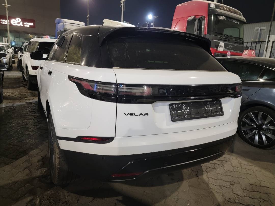2025 LAND ROVER RANGE ROVER VELAR — 14870 KM — Lot A392513 — Main - Marhaba Auctions Used Cars - Image 3