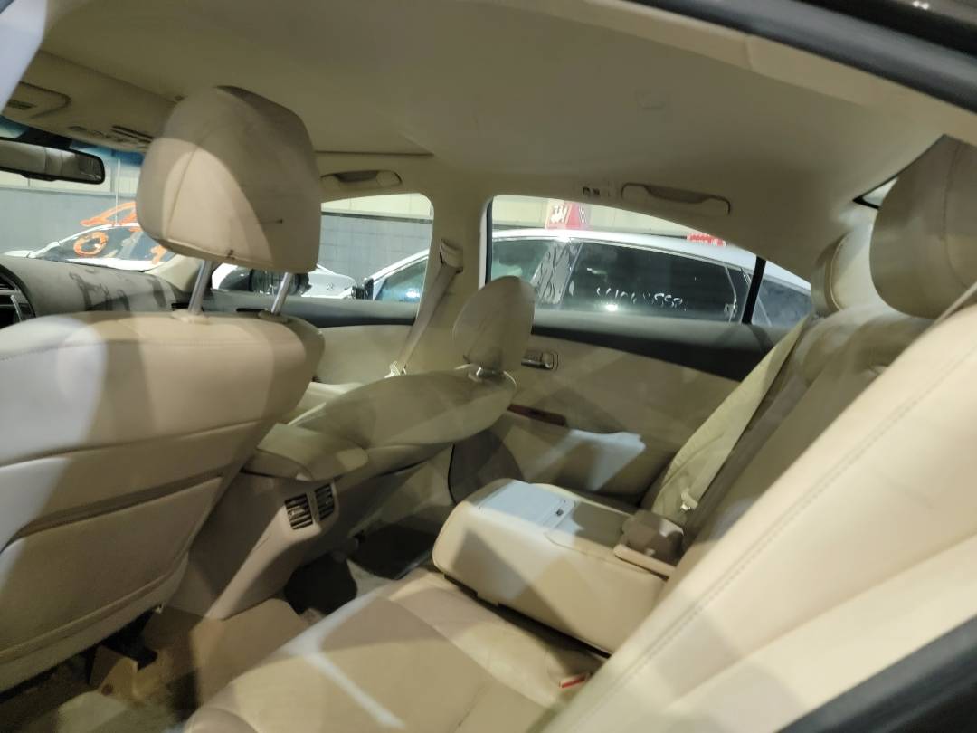 2011 LEXUS ES 350 — 226139 Miles — Lot B2417000 — Main - Marhaba Auctions Used Cars - Image 7