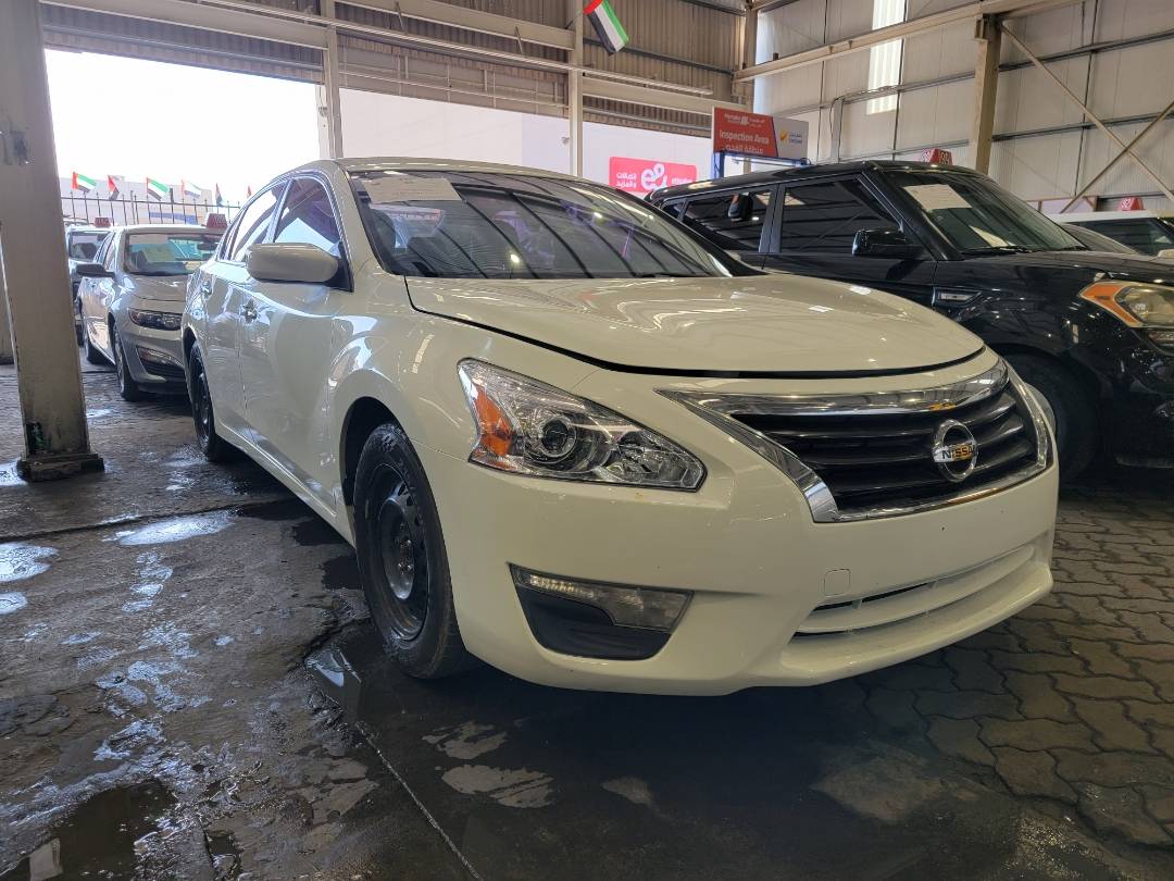 2014 NISSAN ALTIMA — 188276 Miles — Lot 378500 — Main - Marhaba Auctions Used Cars - Image 4