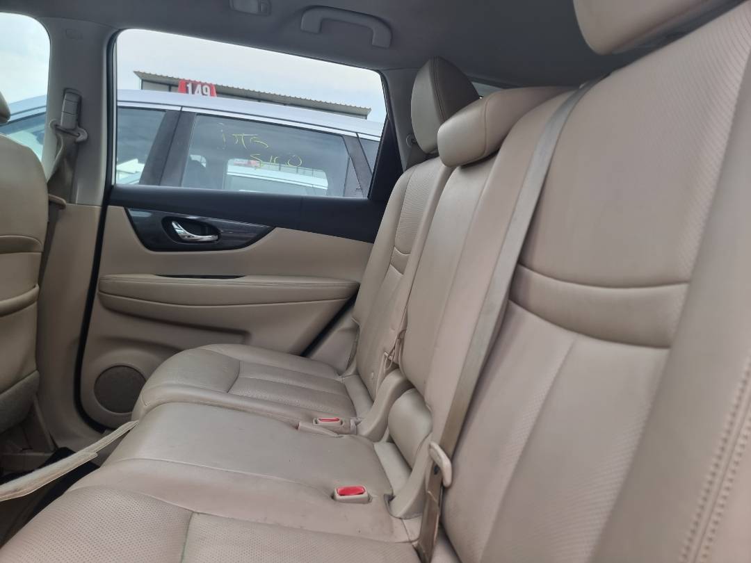 NISSAN ROGUE 2015 - Marhaba Auction Used Cars - Image 6