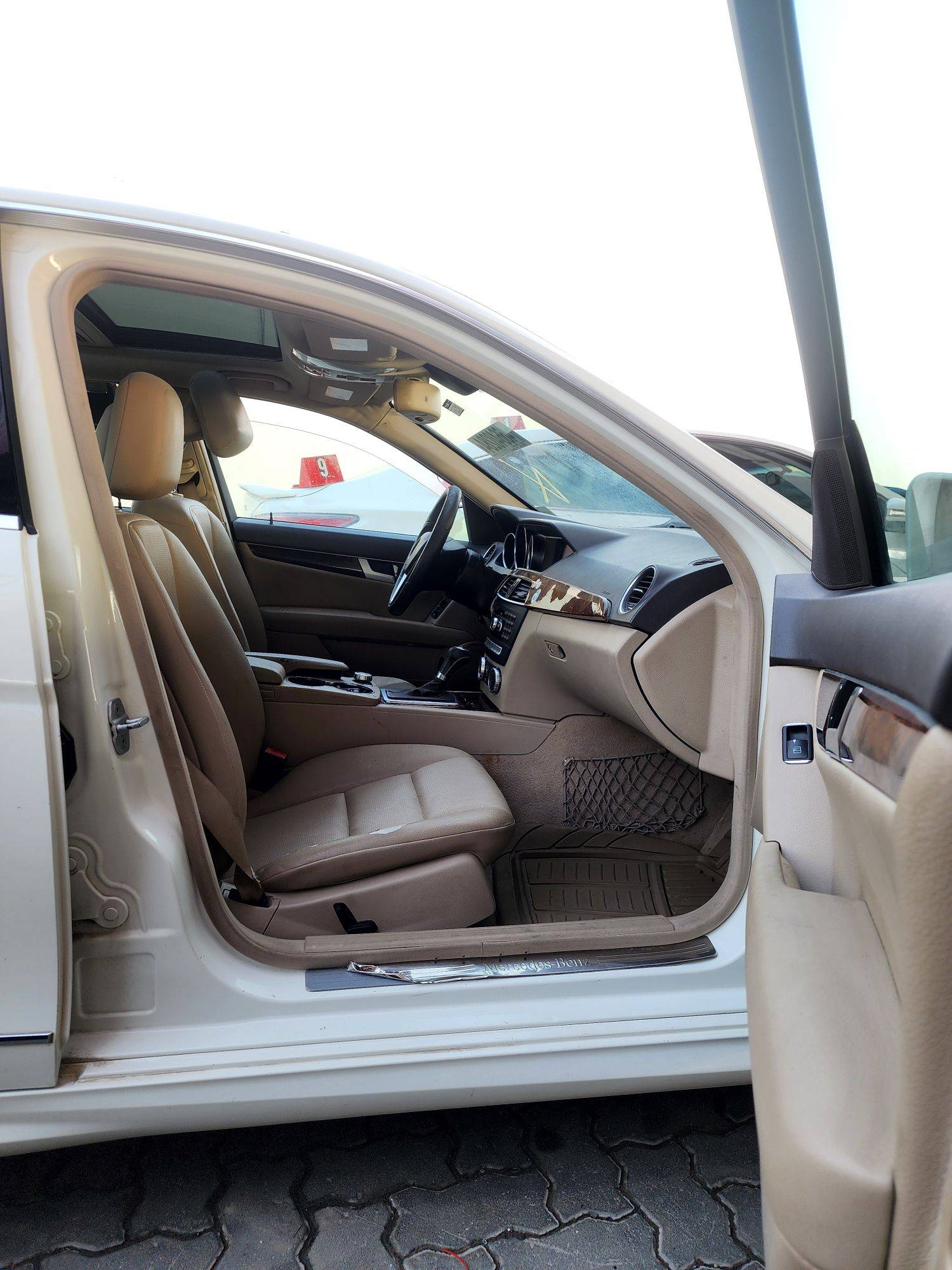 2012 MERCEDES BENZ C300 — 204913 Miles — Lot 46640284 — Souq - Marhaba Auctions Used Cars - Image 7