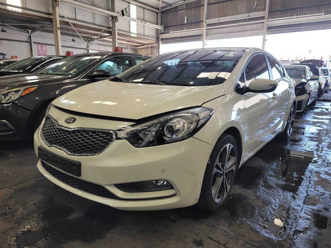 2013 KIA K3 — 161268 KM — Lot 000854 — Main - Marhaba Auctions Used Cars - Image 5