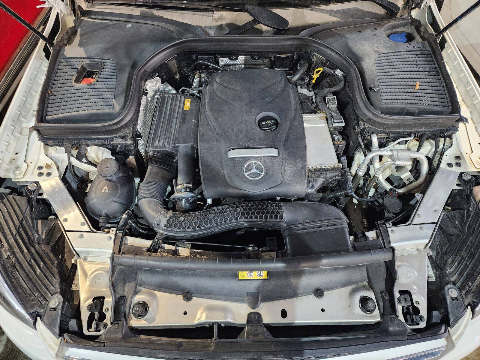 2018 MERCEDES BENZ GLC-300 — 112955 Miles — Lot 073652 — Main - Marhaba Auctions Used Cars - Image 13