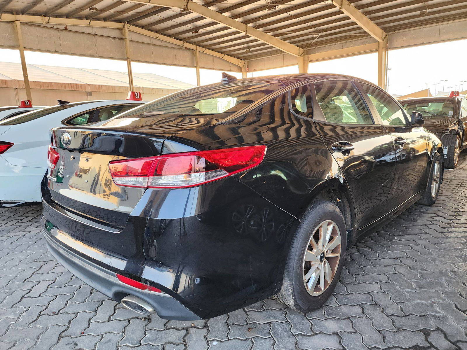2018 KIA OPTIMA — 157448 Miles — Lot 53014624 — Ind. 12 - Marhaba Auctions Used Cars - Image 3