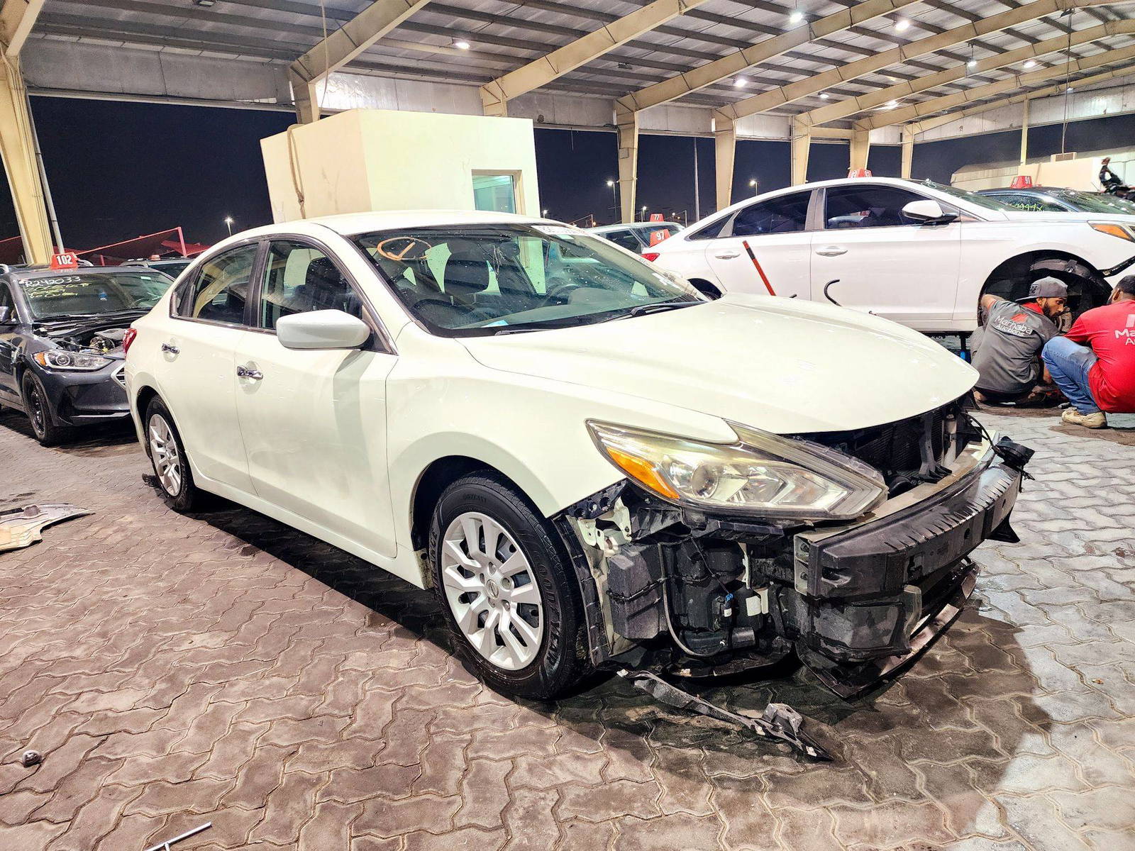 2016 NISSAN ALTIMA — 169023 Miles — Lot 82026064 — Souq - Marhaba Auctions Used Cars - Image 4