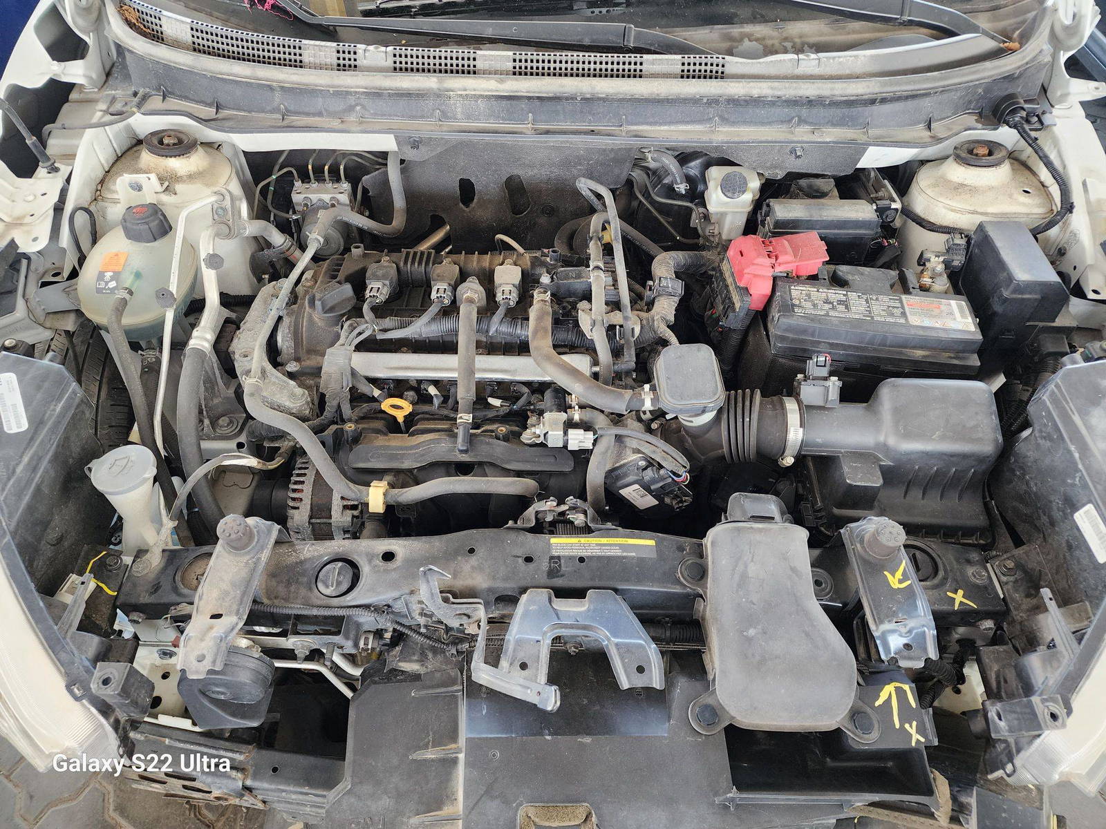 2019 NISSAN KICKS — 104448 Miles — Lot 84147 - Marhaba Auctions Used Cars - Image 5