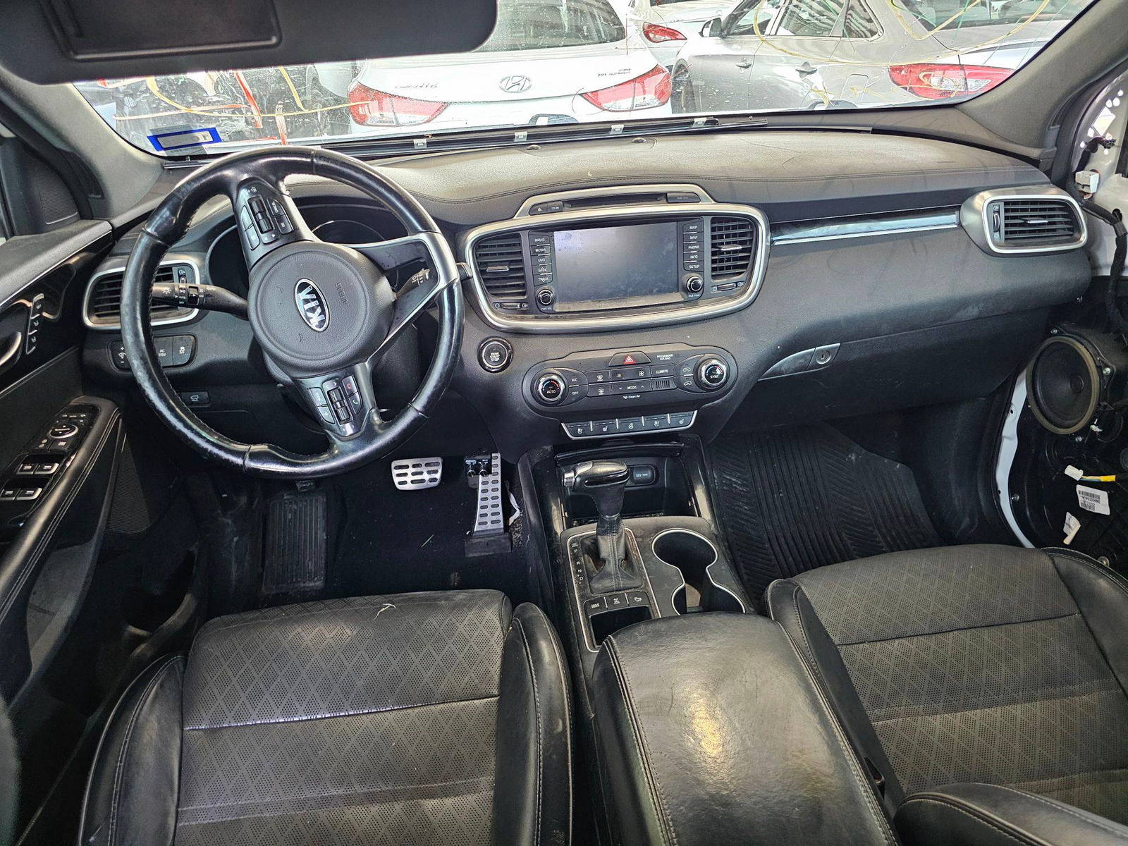 KIA SORENTO 2016 - Marhaba Auction Used Cars - Image 7