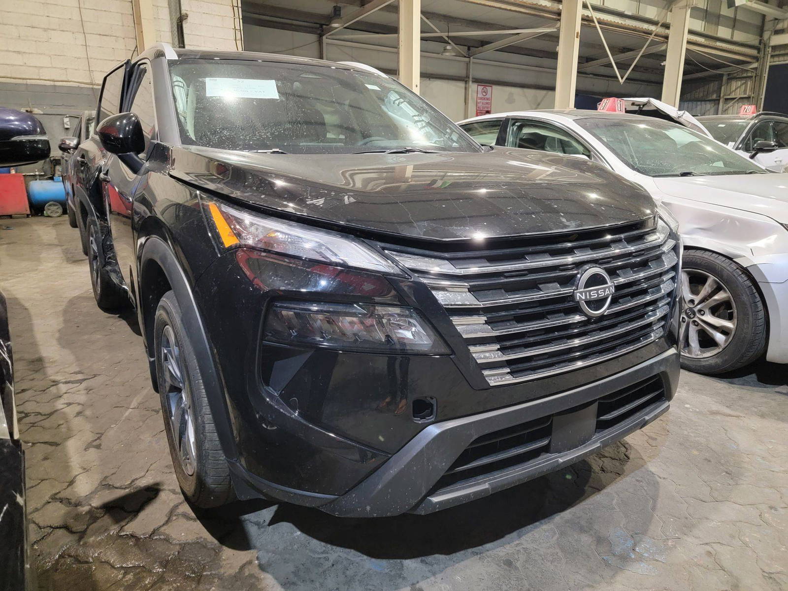 2025 NISSAN ROGUE — 6679 Miles — Lot 43822789 — Main - Marhaba Auctions Used Cars - Image 5