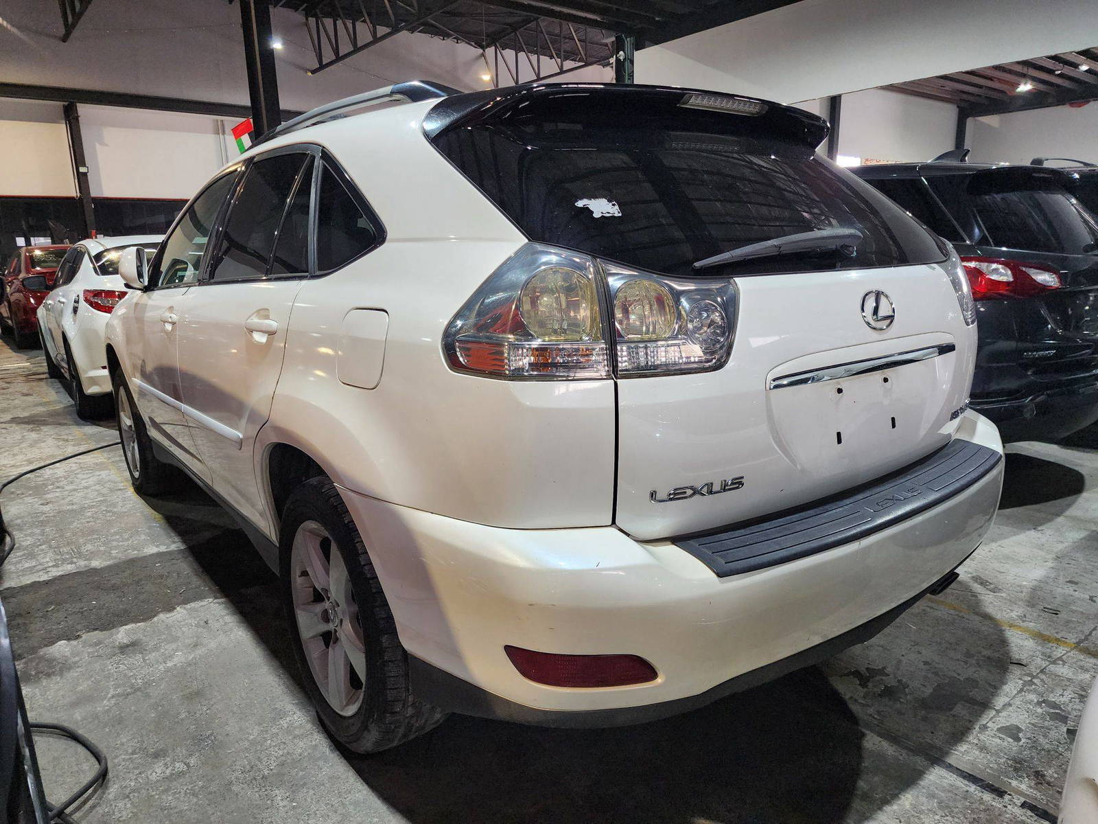 2007 LEXUS RX 350 — 189576 Miles — Lot 41512192 — Al Quoz - Marhaba Auctions Used Cars - Image 5