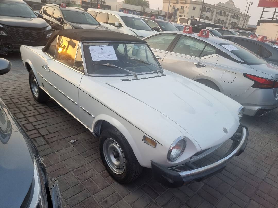 1978 FIAT SPIDER — 711157 Miles — Lot 10134569 — Ind. 12 - Marhaba Auctions Used Cars - Image 3