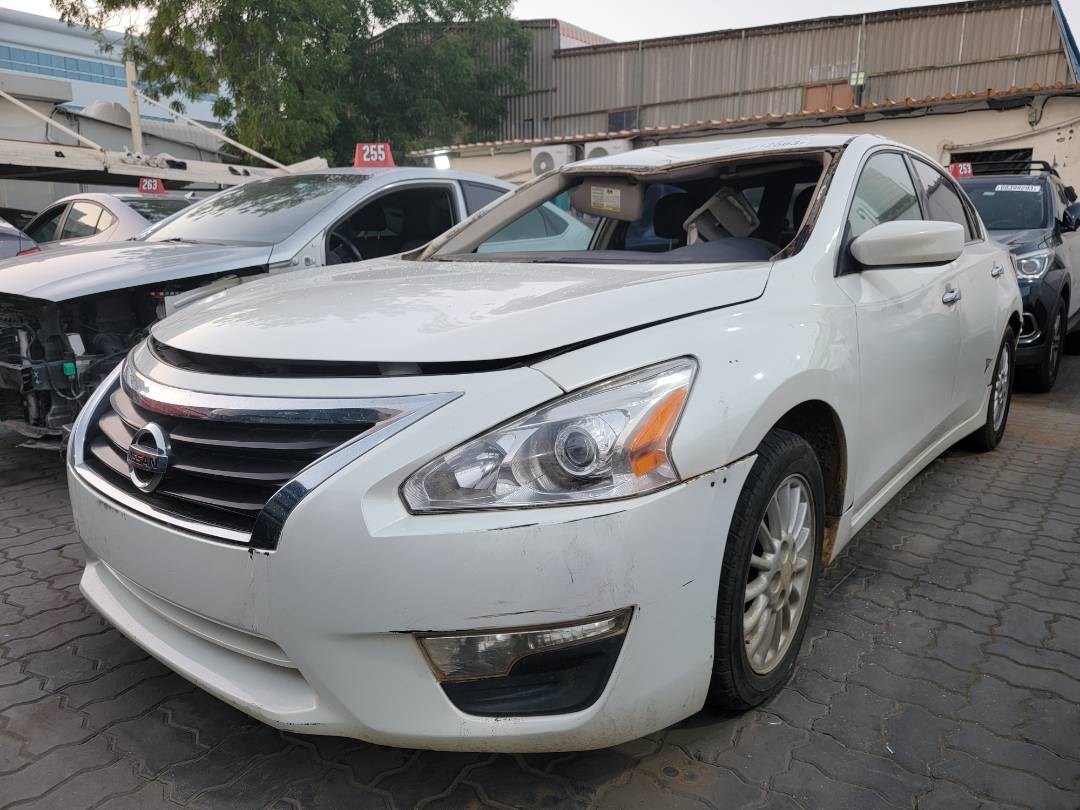 2013 NISSAN ALTIMA — 254762 Miles — Lot DN512432 — Main - Marhaba Auctions Used Cars - Image 4