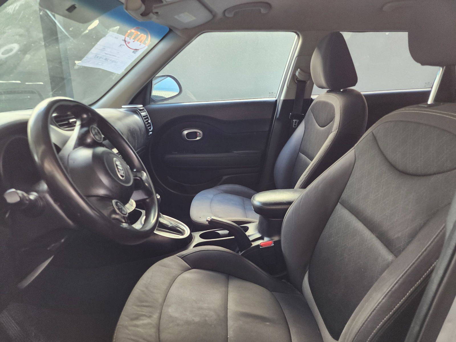 2016 KIA SOUL — 152321 Miles — Lot 40255813 — Al Quoz - Marhaba Auctions Used Cars - Image 9