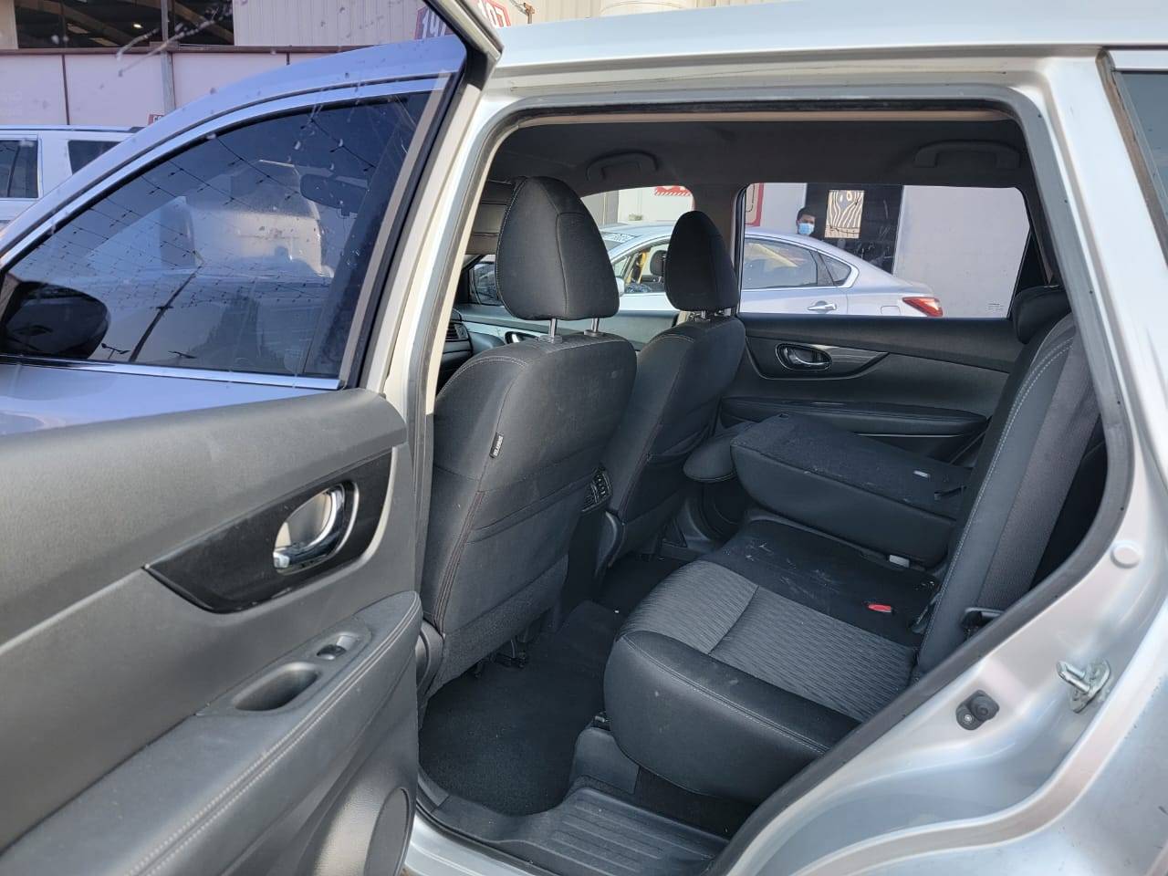 2018 NISSAN ROGUE — 127951 Miles — Lot T7JP565611 — Main - Marhaba Auctions Used Cars - Image 4