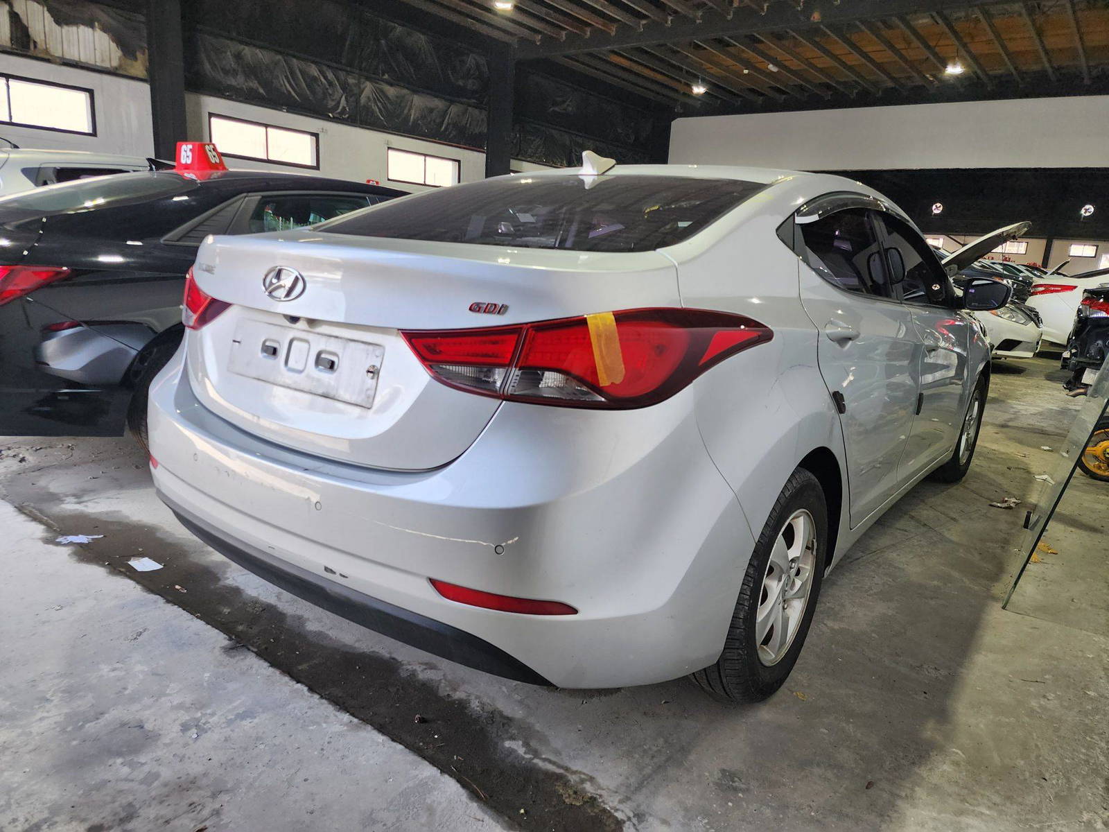 2014 HYUNDAI AVANTE — 69941 KM — Lot 996599 — Al Quoz - Marhaba Auctions Used Cars - Image 6