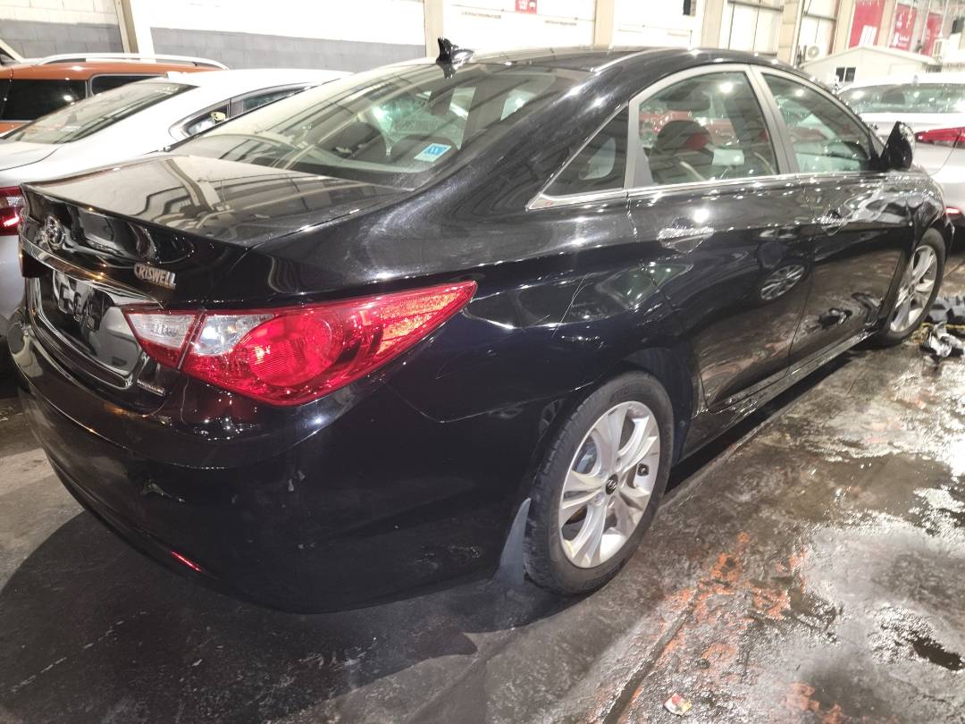 2011 HYUNDAI SONATA — 217711 Miles — Lot 37896773 - Marhaba Auctions Used Cars - Image 4
