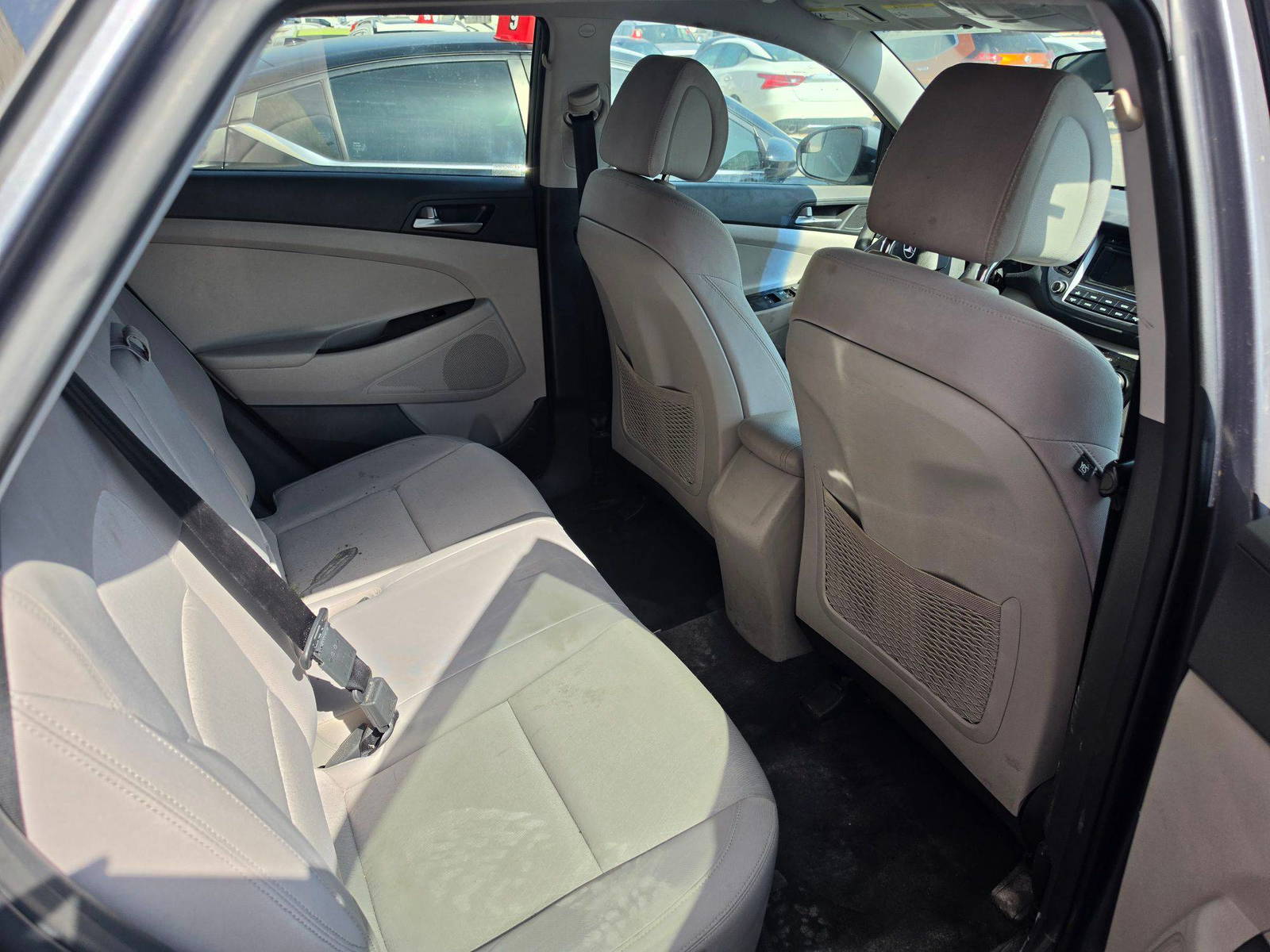 HYUNDAI TUCSON 2018 - Marhaba Auction Used Cars - Image 10