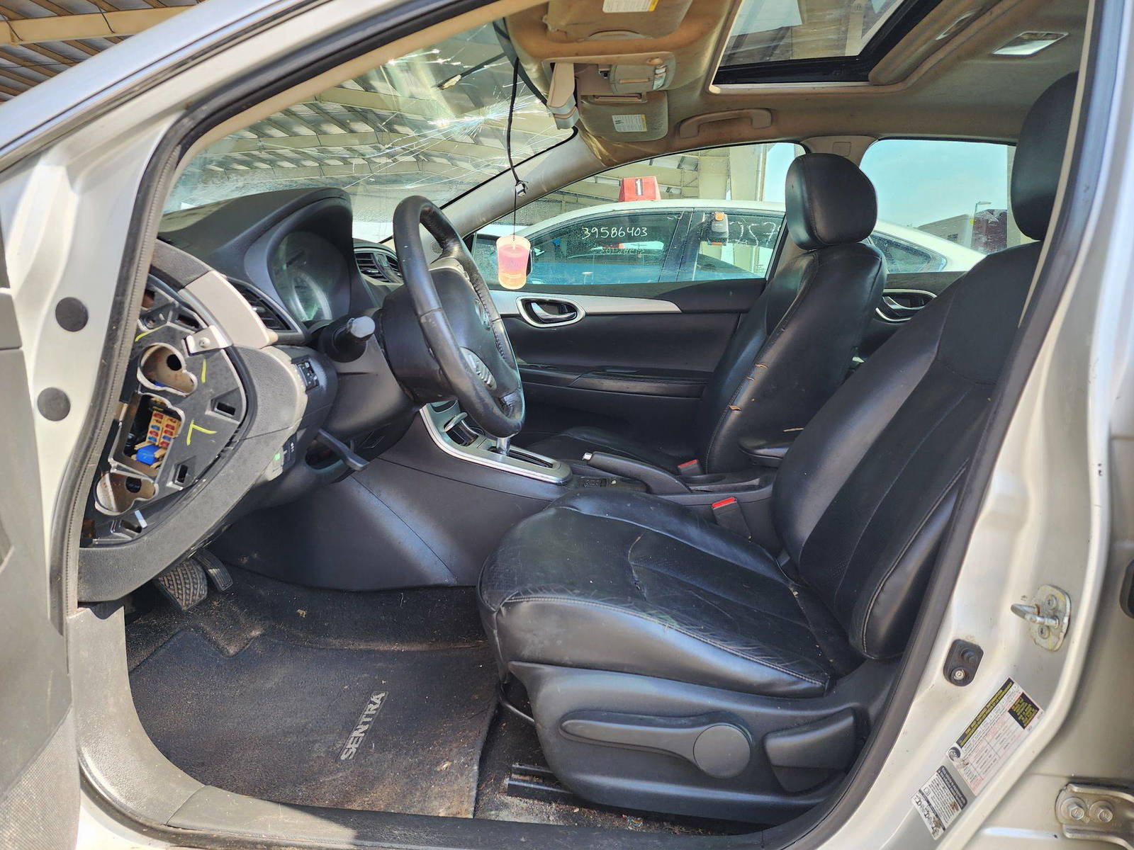 2015 NISSAN SENTRA — 146125 Miles — Lot 295484 — Souq - Marhaba Auctions Used Cars - Image 8