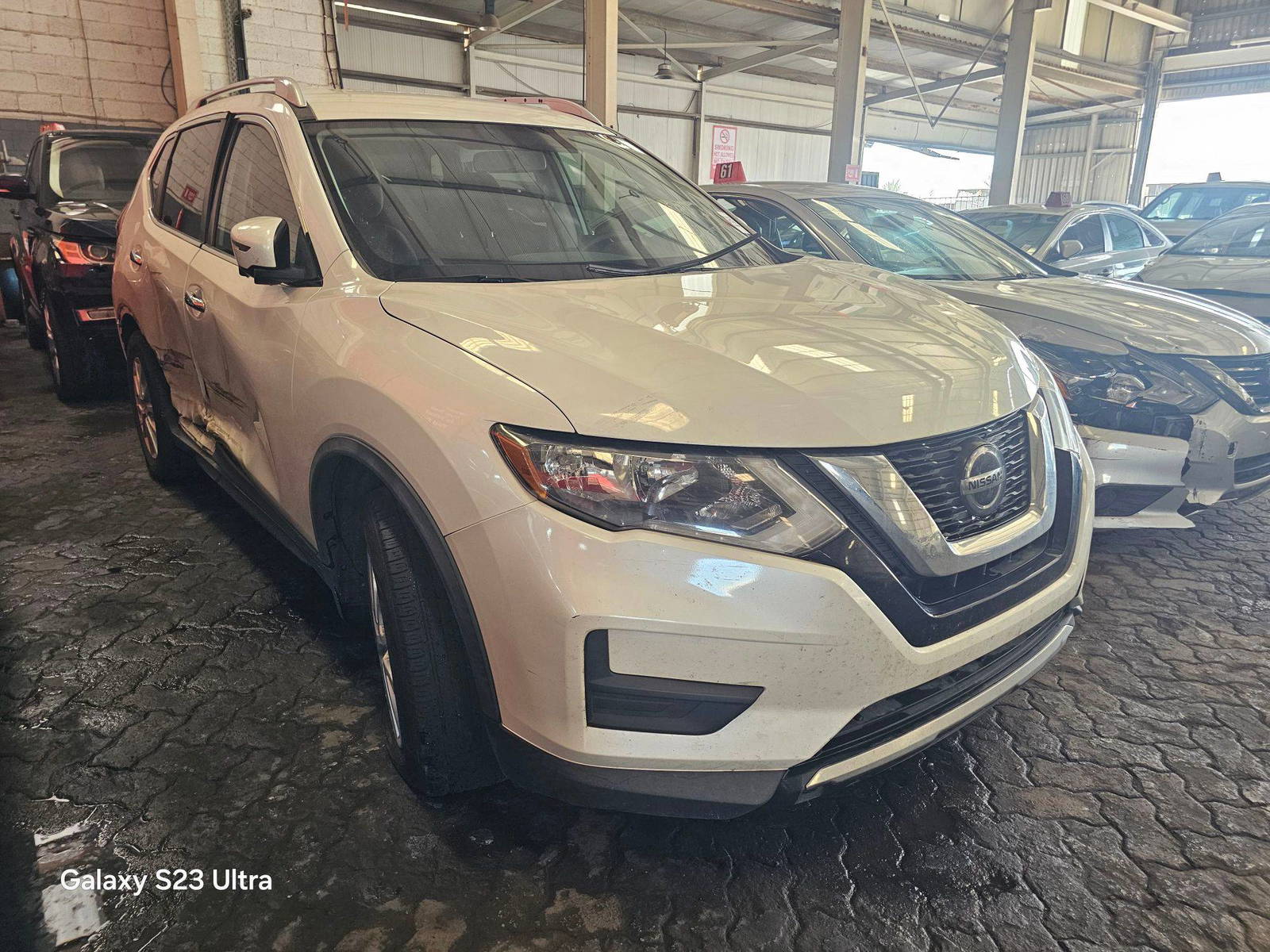 2018 NISSAN ROGUE — 144343 Miles — Lot 43170399 — Main - Marhaba Auctions Used Cars - Image 4