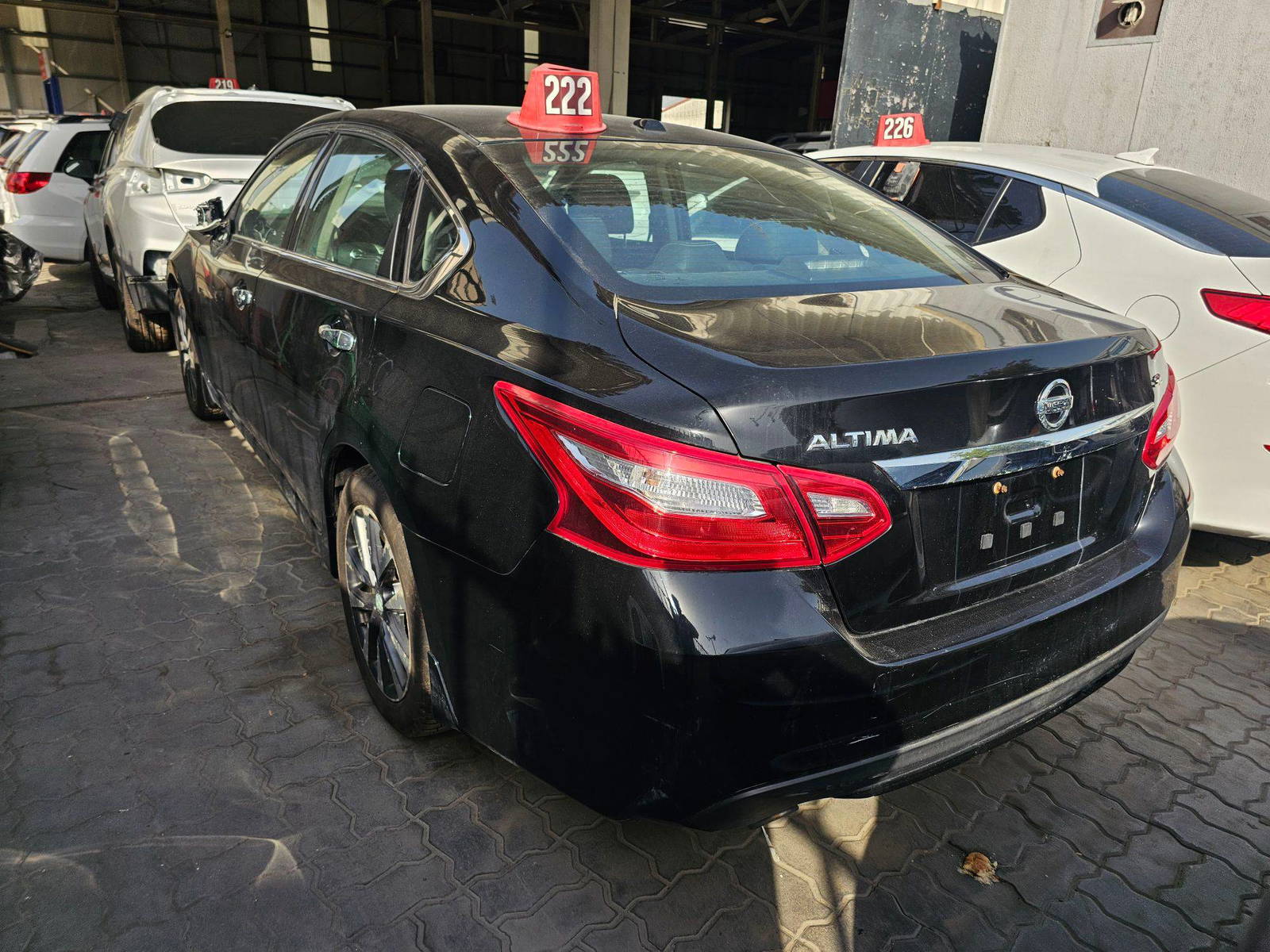 2016 NISSAN ALTIMA — 204277 Miles — Lot C193555 — Main - Marhaba Auctions Used Cars - Image 5