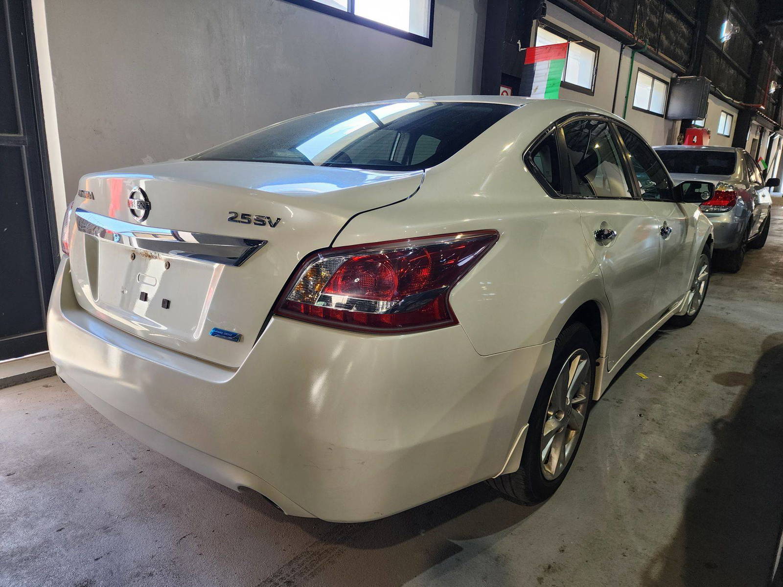 2013 NISSAN ALTIMA — 177625 KM — Lot 71680834 — Al Quoz - Marhaba Auctions Used Cars - Image 5